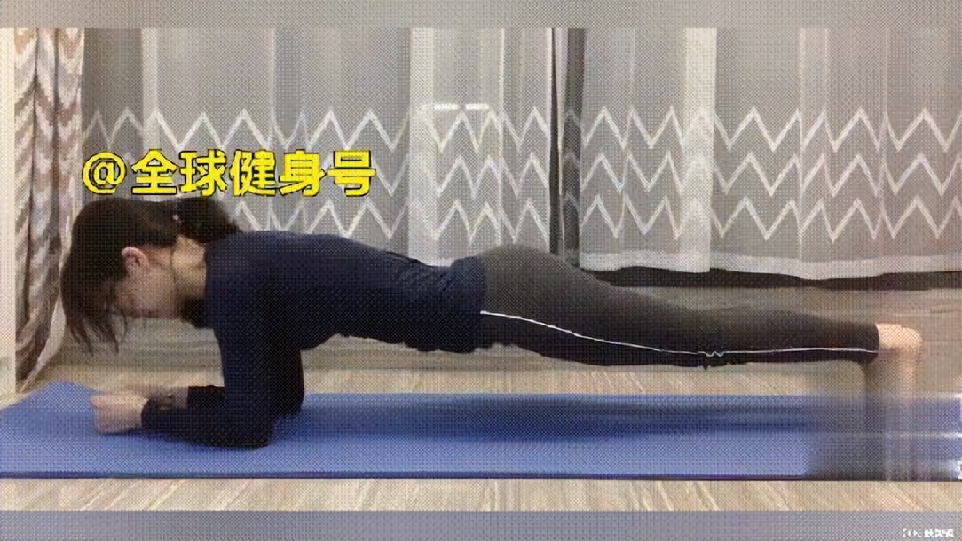 女生如何练马甲线？先减脂再练腹！一组动作雕刻腹部线条