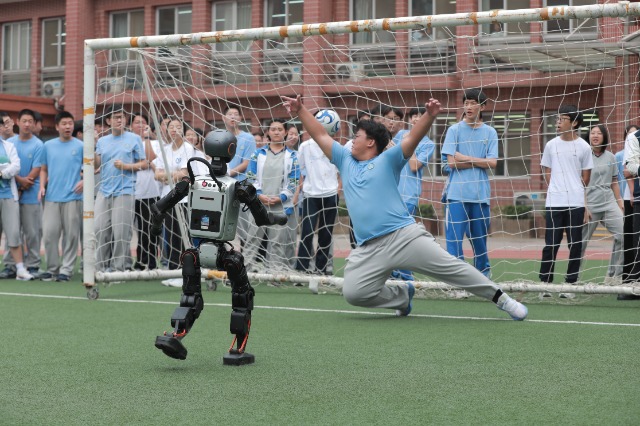北京：全面启动中小学人工智能通识教育