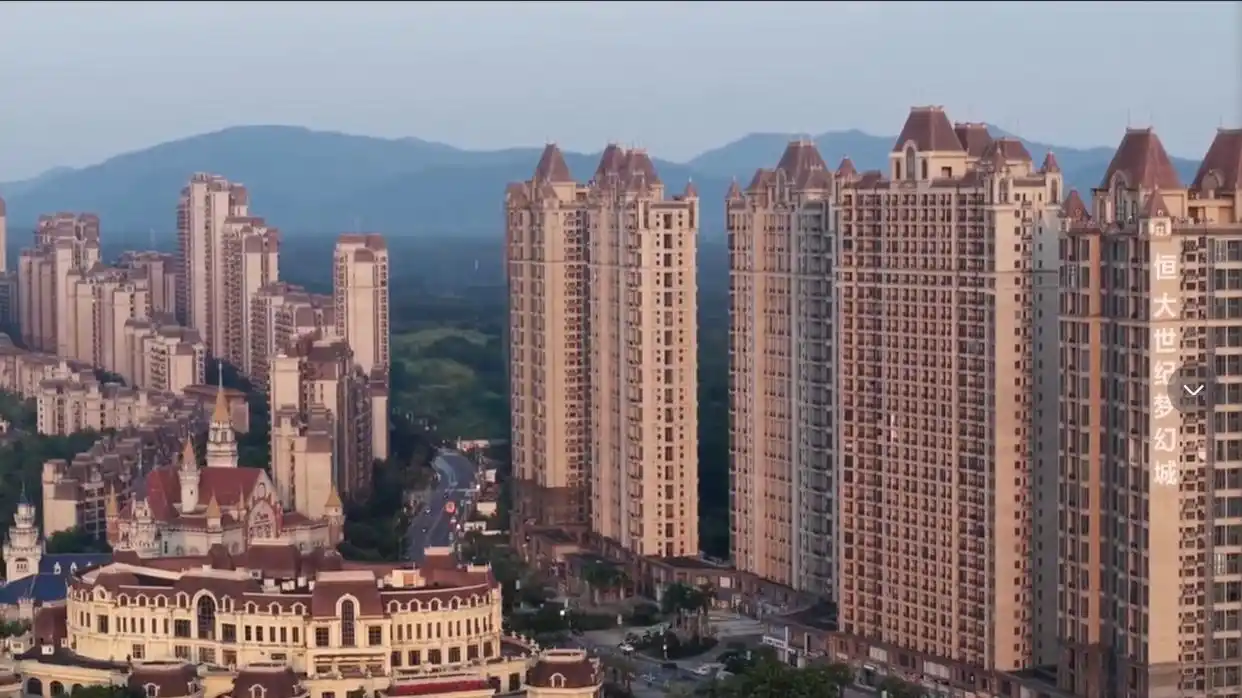 肇庆幸运的文旅城，档次高对标世界前沿，虽是保交楼却没变成鬼城
