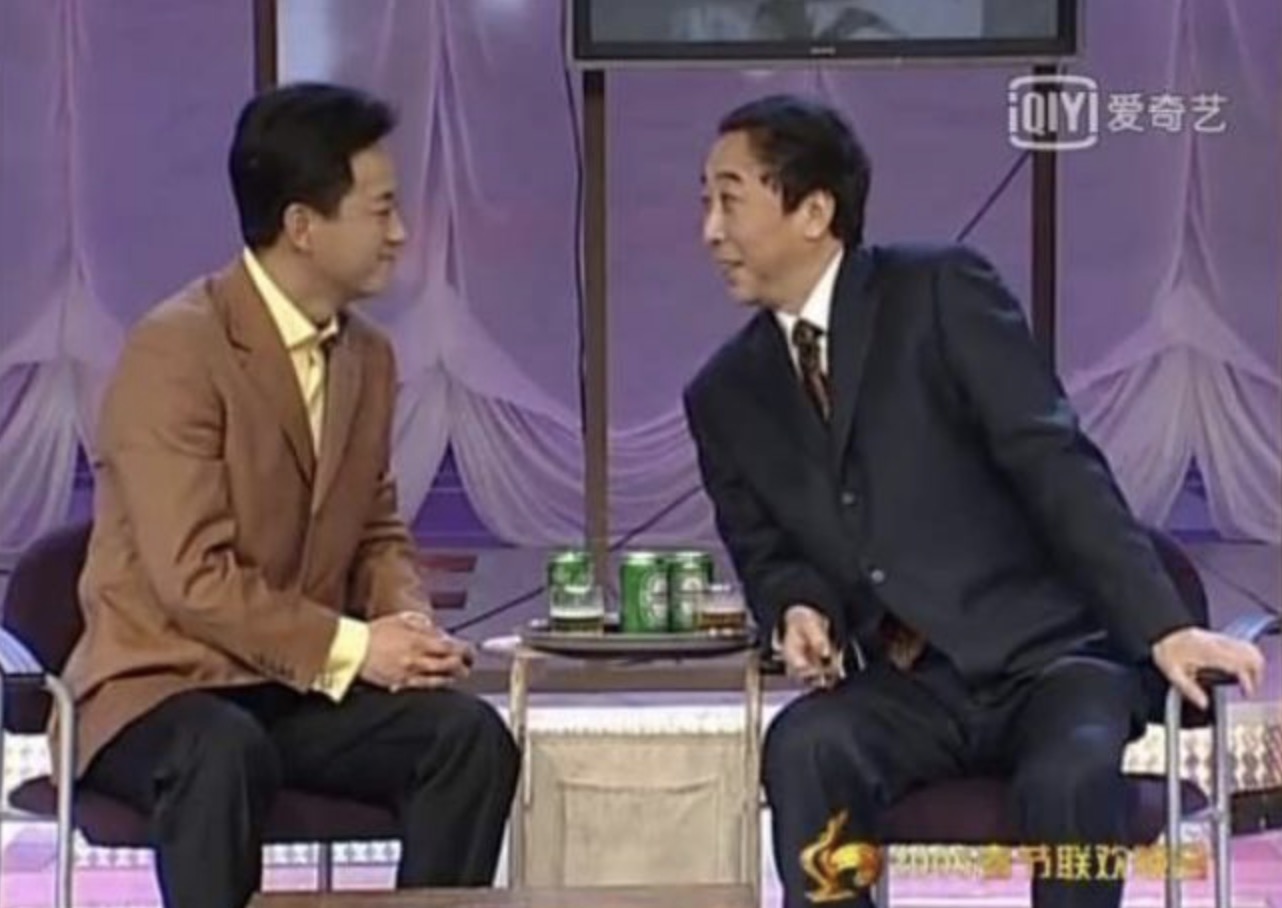 星说：33年，冯巩央视的春晚人生
