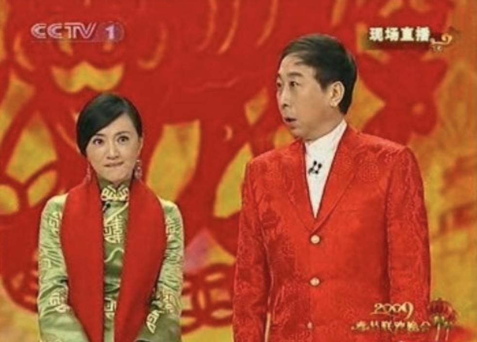 星说：33年，冯巩央视的春晚人生