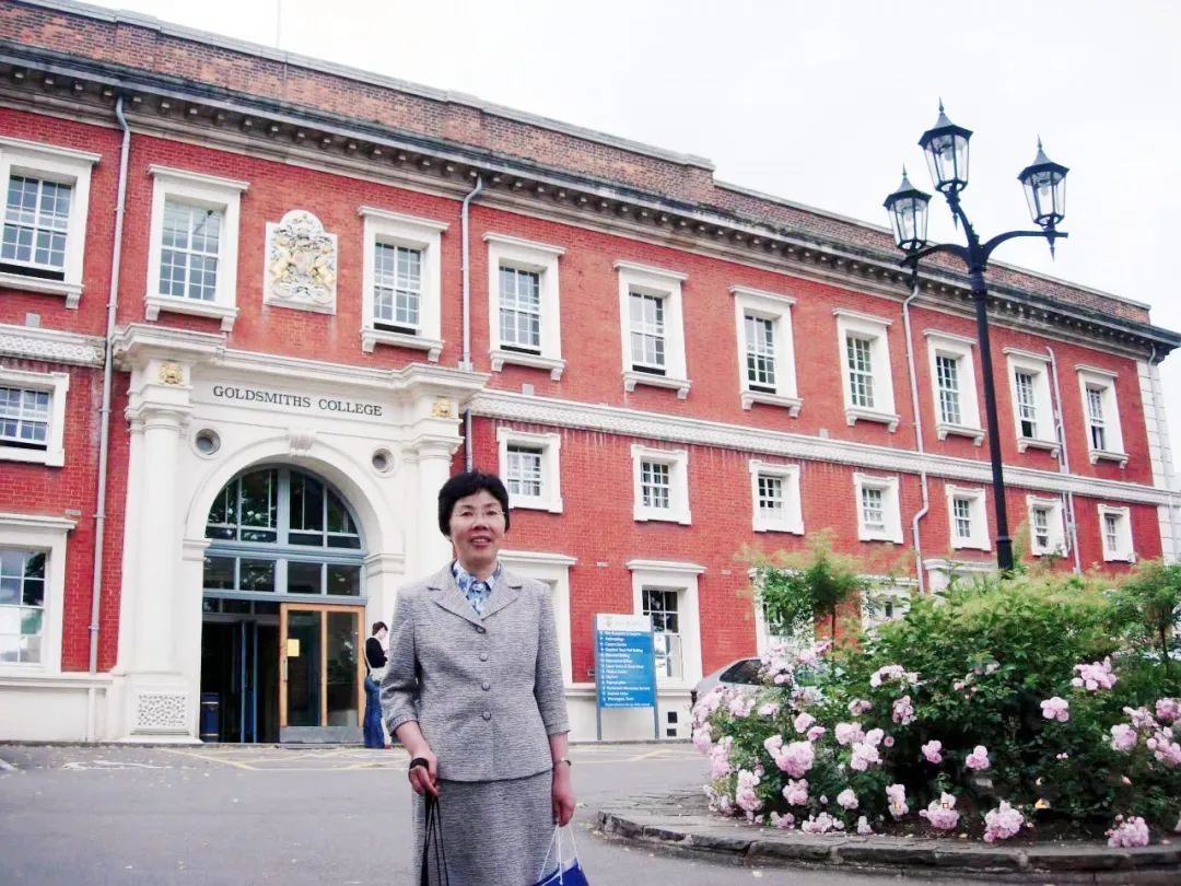 敬业从教40余载！这里有上海大学张咏华教授的初心与恒心