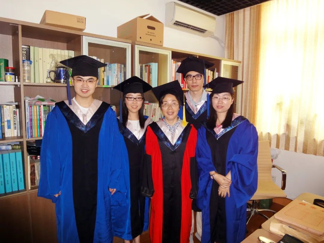 敬业从教40余载！这里有上海大学张咏华教授的初心与恒心