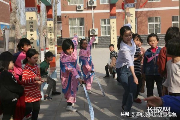 肥乡：戏剧小明星倾情演出共庆“世界戏剧日”