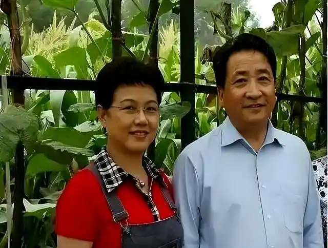 姜昆为何争议不断？22次春晚记录保持者再引热议