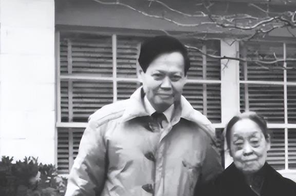 杨振宁和父亲杨武之，三代人的合影，基因的奇妙与传承