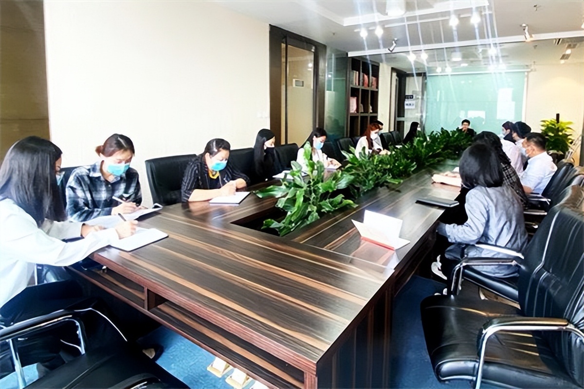 会议类新闻稿怎么写？附200字优秀范文案例，直接套用即可