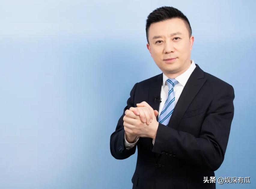 离开东方卫视9年，央视主播潘涛回上海，54岁官宣新身份可喜可贺
