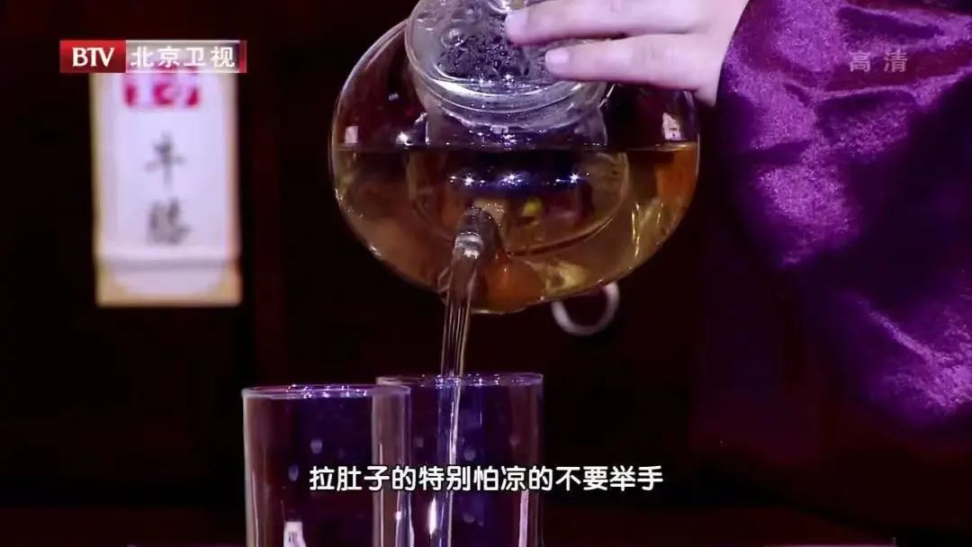 长期喝白开水和长期喝茶，谁的身体更健康？答案出乎意料……