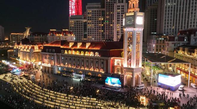 早读 | 大风！福州车祸已致2死！天津一景区限流！一航班盘旋14圈降落！苏州一直升机坠落！海啸预警！