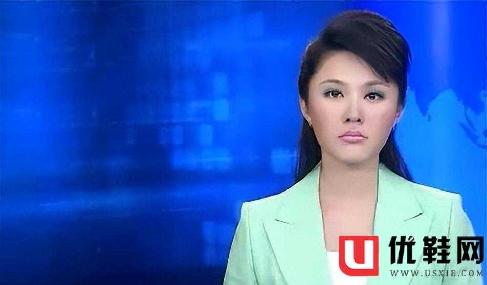 央视主持人紫凝：贷款买车，43岁依旧单身，风光背后是辛酸