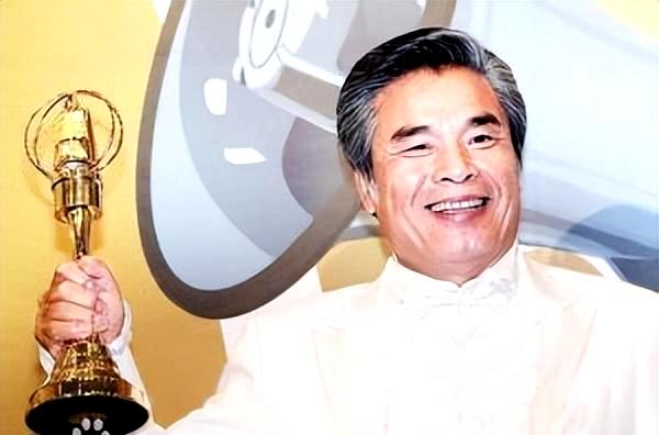娶了“6个老婆”，每人每月7万零花钱，71岁又娶第七房小娇妻
