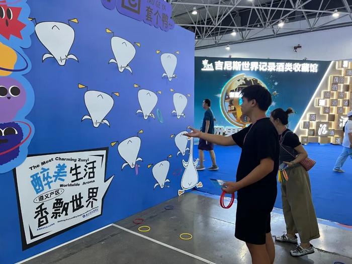 好热闹！遵义产区白酒亮相酒博会