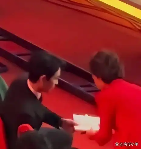央视主持人海霞再履新职！淡出《新闻联播》的她，起码有五个身份