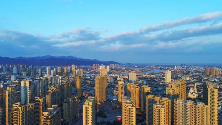 龙港市第一次党代会开幕 郑建忠作工作报告