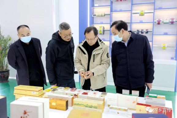 内乡“迎来”南阳日报社县市区新闻宣传工作恳谈会