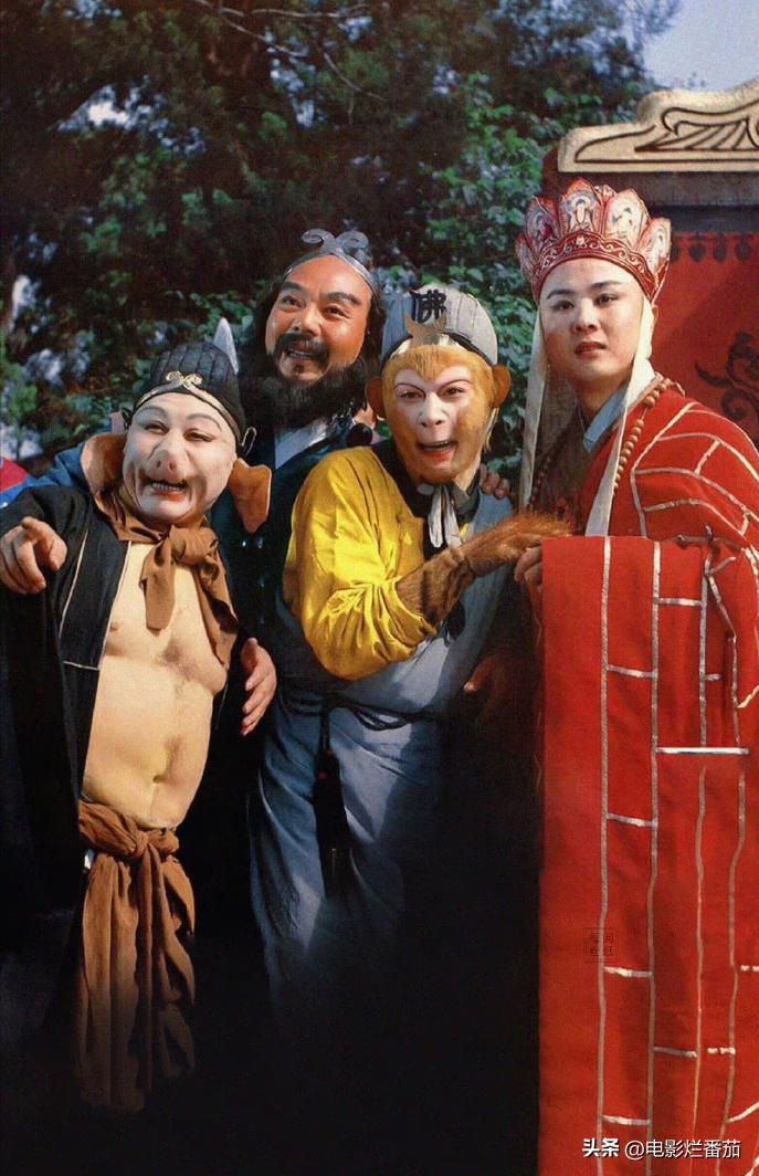 四大名著将翻拍，《红楼梦》导演确定，全国海选05后，宫斗戏加码