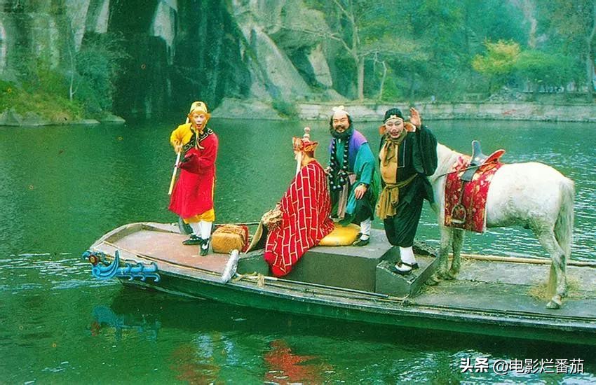四大名著将翻拍，《红楼梦》导演确定，全国海选05后，宫斗戏加码