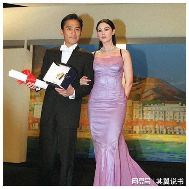 香港十大巨星排行榜，刘德华免费排在第6位！