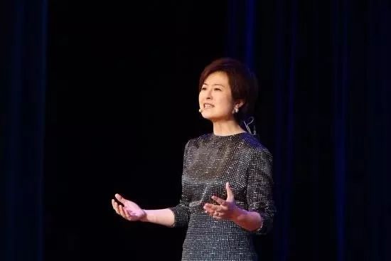 看了张泉灵的演讲，我终于明白这个女人大脑到底多厉害了