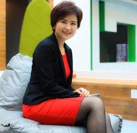 狠人张泉灵：北大学霸，央视记者，还报道阿富汗战争、非典、地震