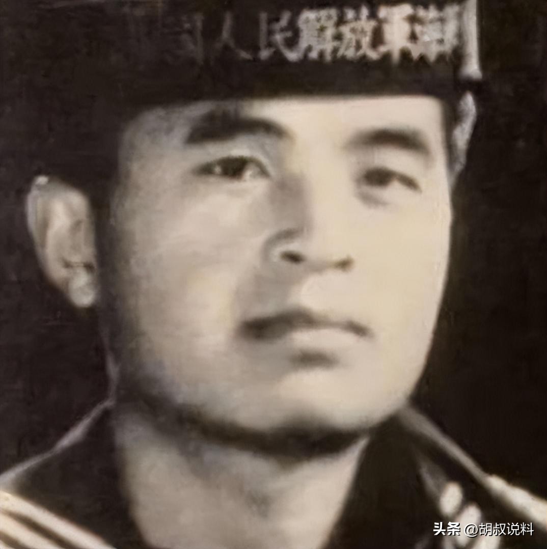 事实证明，“消失”8年的毕福剑，已经走上了一条不归路