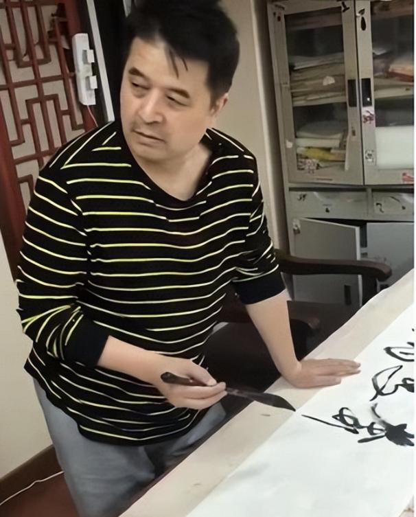 有种“报应”叫毕福剑，口无遮拦，侮辱先烈，走上了“不归路”