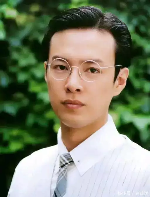 演完《金粉世家》，23年后又演《北上》，朱铁终因教儿谈恋爱窜红