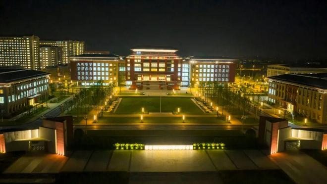 从蓝图到地标，眉山“双一流高校”梦想照进现实——写在四川大学眉山校区一期交付之际