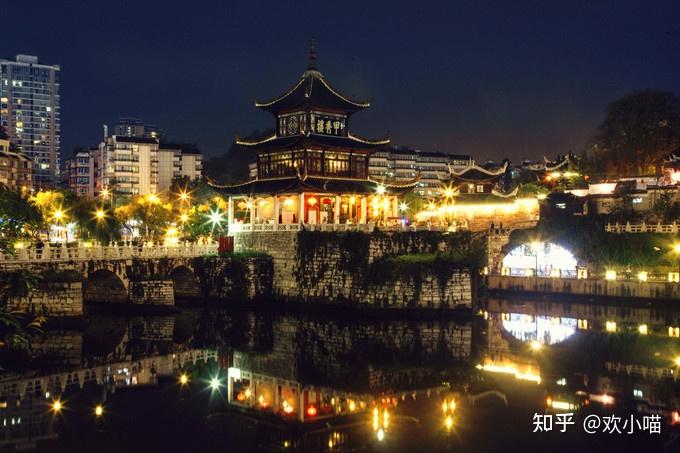 贵州旅游-真正的避暑胜地，2024贵州旅游攻略（含五大必去景点+美食+线路+费用）