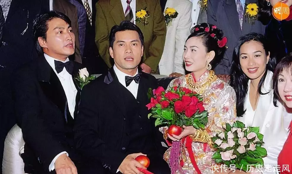 “凭亿近人”杨小娟：嫁三婚演员吕良伟，婚后生一子家庭幸福美满