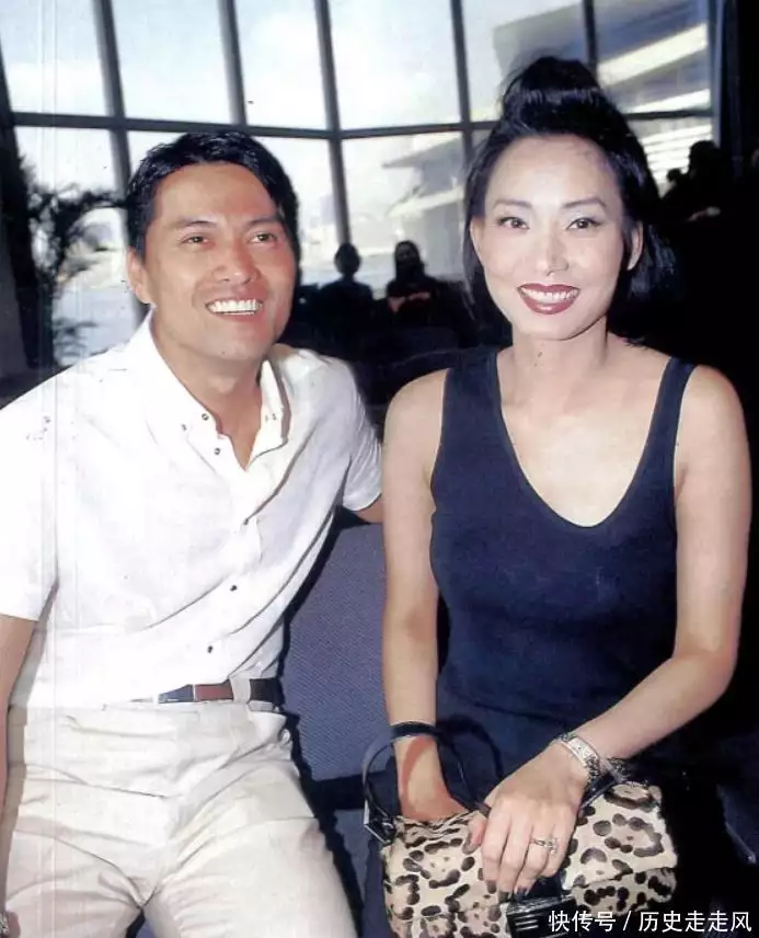 “凭亿近人”杨小娟：嫁三婚演员吕良伟，婚后生一子家庭幸福美满