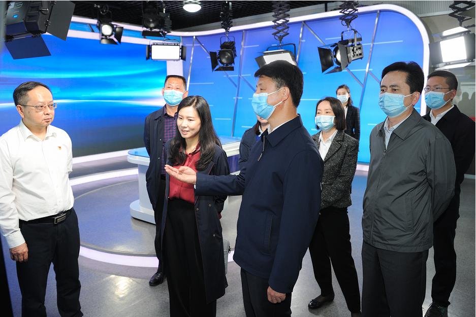 刘勇：为党的二十大胜利召开营造良好舆论氛围和文化氛围