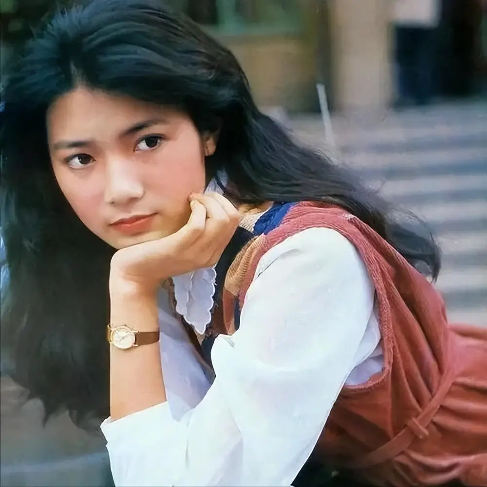 导演杨延晋：风流半生因潘虹离婚，再婚娶才女为妻，现在怎样
