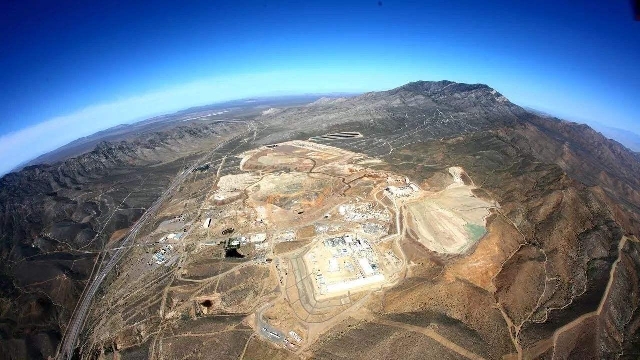 “稀土”牌一出，29国对华发难，3架专机就绪，中方已有破局之道