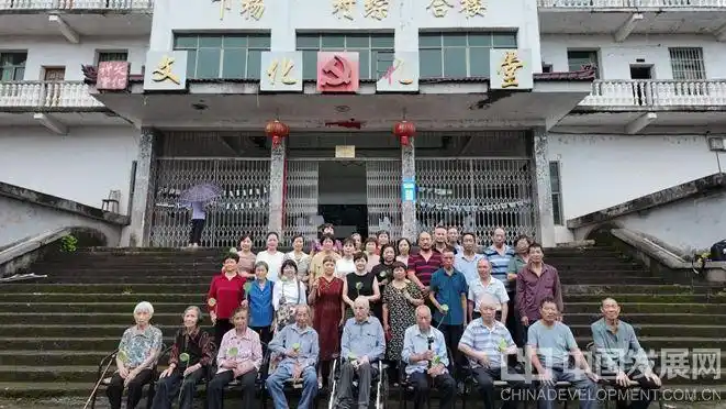 从校园到田间：浙江金华文化特派员王正以婺韵为笔，绘就乡村振兴“精神图谱”