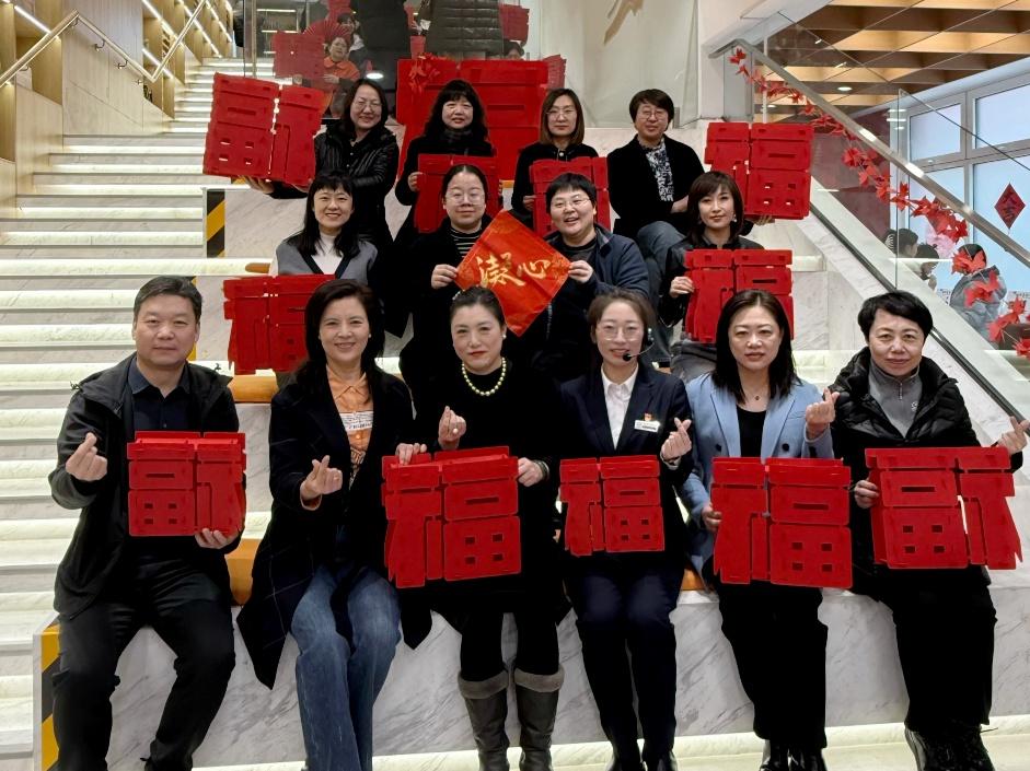 区直机关工委联合区妇联开展“三八”国际妇女节“奋战决胜年 巾帼勇争先”主题活动