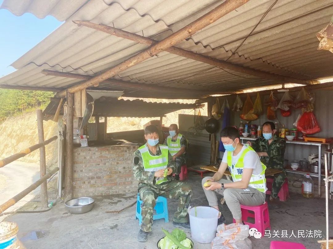 马关法院守边故事：一家三口守边人 同心抗疫守边疆