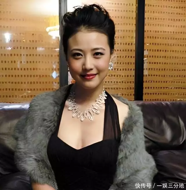 “贵州富婆”杨小娟：嫁三婚演员吕良伟，婚后生一子，幸福美满