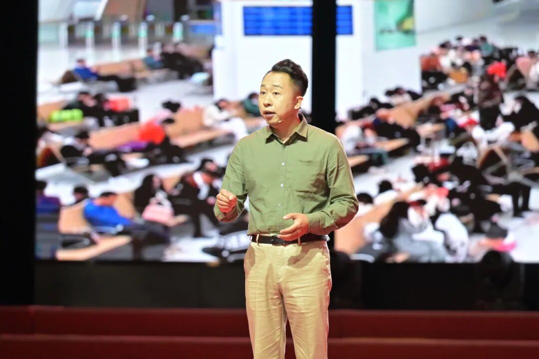 听！12名记者这样讲铁路好故事