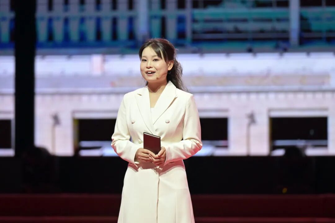 听！12名记者这样讲铁路好故事