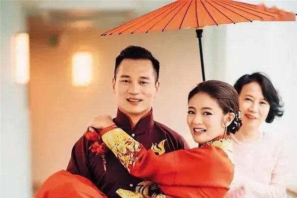“黑道公主”豪门梦碎记