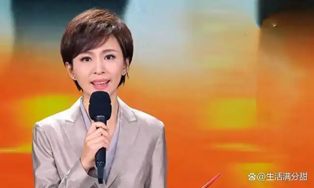 欧阳夏丹离开央视光环，回归普通人生活，她是否后悔？