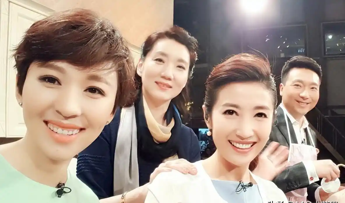 美女主持欧阳夏丹：离开央视后几乎没有固定的职业，今47岁仍单身