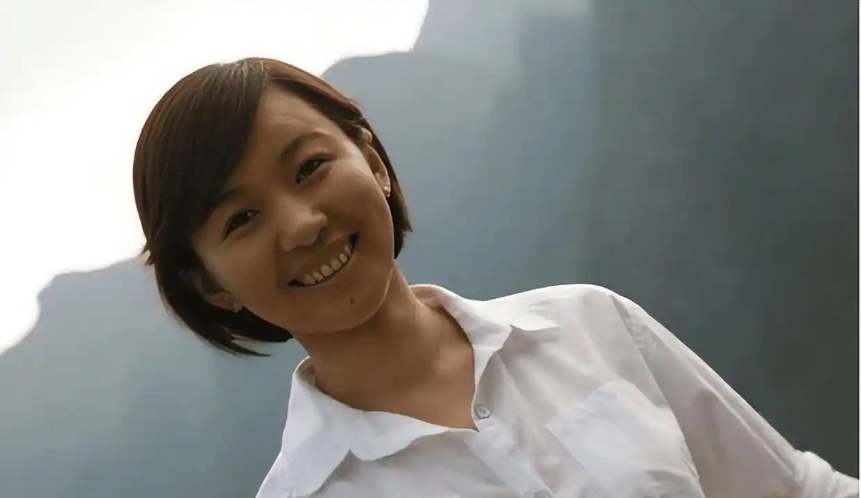 欧阳夏丹：父早逝母患癌，现年48无子无女，无稳定工作