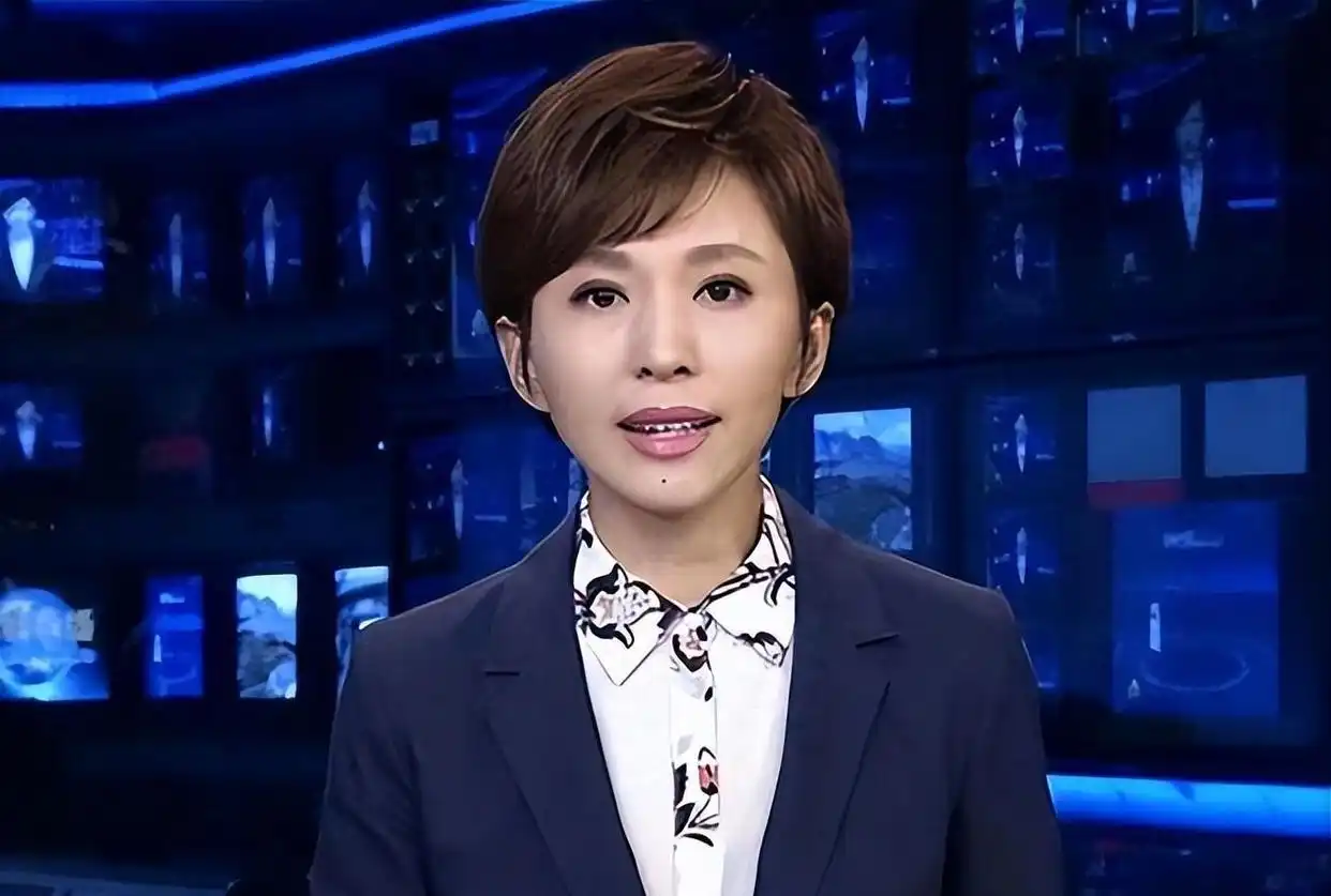 欧阳夏丹：父早逝母患癌，现年48无子无女，无稳定工作