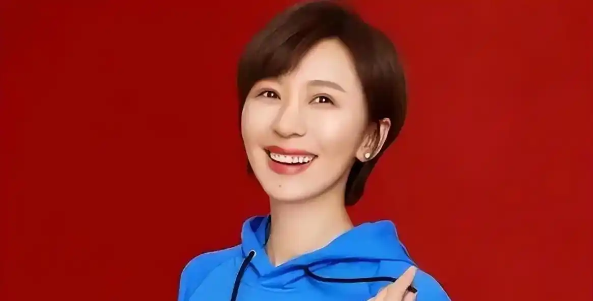 主持人欧阳夏丹，离开央视后几乎没有固定的职业，46岁还是单身