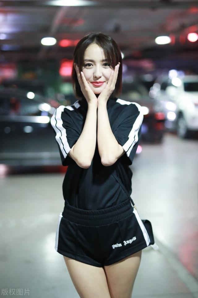 佟丽娅已经隐忍多年，又为何选择离婚？婚姻需要的是势均力敌