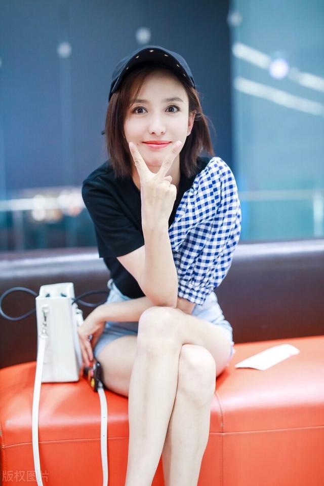 佟丽娅已经隐忍多年，又为何选择离婚？婚姻需要的是势均力敌