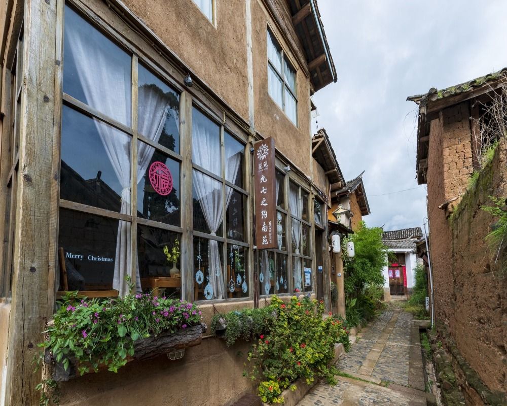 旅居大理 | 从别人家的汽车工程师到网红民宿主 她惊艳依旧